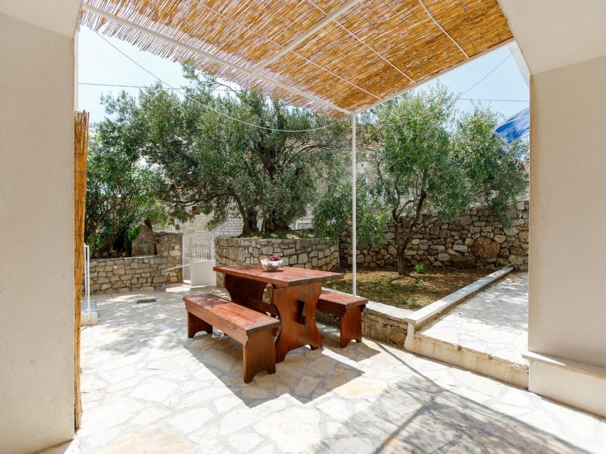 Villa Balarin Bol Exterior foto